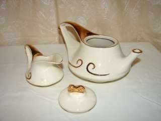 Vintage Beautiful Gold/White Creamer And Teapot  