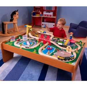  Ride Around Town Train Set and Table Toys & Games