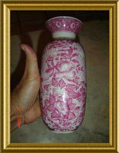 ANTIQUE CHINESE Qing Dynasty SIGNED FAMILLE ROSE VASE  