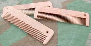 ORIGINAL GERMAN WWII UN ISSUED SOLDIERS WOODEN COMB  