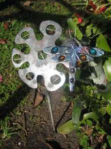  FLOWER & DRAGONFLY METAL YARD ART WITH EMBEDDED COLORED STONES  