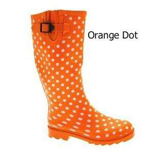 We stock these wellies in a full size range of 3/36 to 8/41 