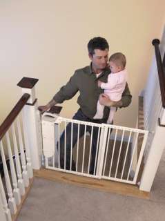 Safety 1st Alarm Baby/Child & Pet Security Gate 884392420246  