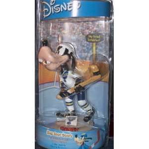 Disney Goofy NHL St Louis Blues Bobblehead (Very hard to find) New in 