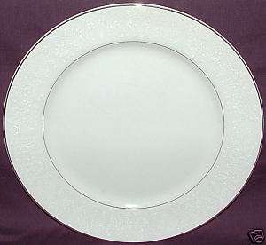 CROWN VICTORIA LOVELACE DINNER PLATE FINE CHINA WHITE  
