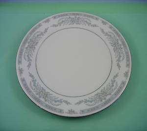 Crown Ming Fine China Dinner Plate Pattern Diana  