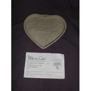   Chef  Bountiful Heart  Stoneware Cookie Mold 