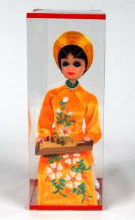 Vietnamese Doll Beautiful Dress Dan Tranh Zither New Vietnam 