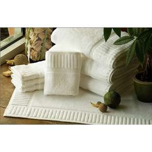  Royal Collection Bath Towel 30in x 60in 100% Plush Combed 