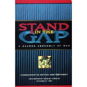   Stand in the Gap New Testament (9789990000382) Bill McCartney Books