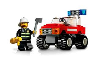 This is a NEW LEGO CITY FIRE CHIEF EMERGENCY RESCUE CAR 7241 MINT 