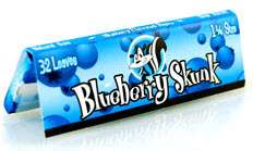 SKUNK BRAND 1.25 BLUEBERRY FLAVORED ROLLING PAPERS  
