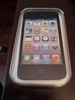 BRAND NEW Apple iPod Touch 4th Generation Black 8GB (Latest Model 