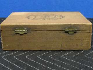 Aurelia Biltmore Co. Wooden Cigar Box W53  