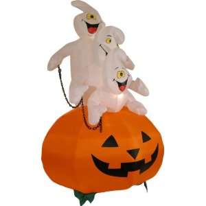  Inflatable Halloween Pumpkin with Three Ghosts