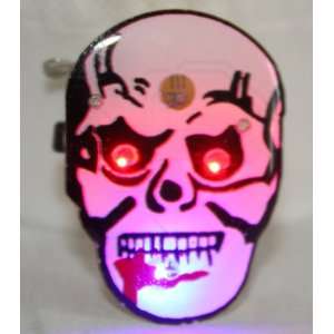  Halloween Skull LED Flashing Light Pin 